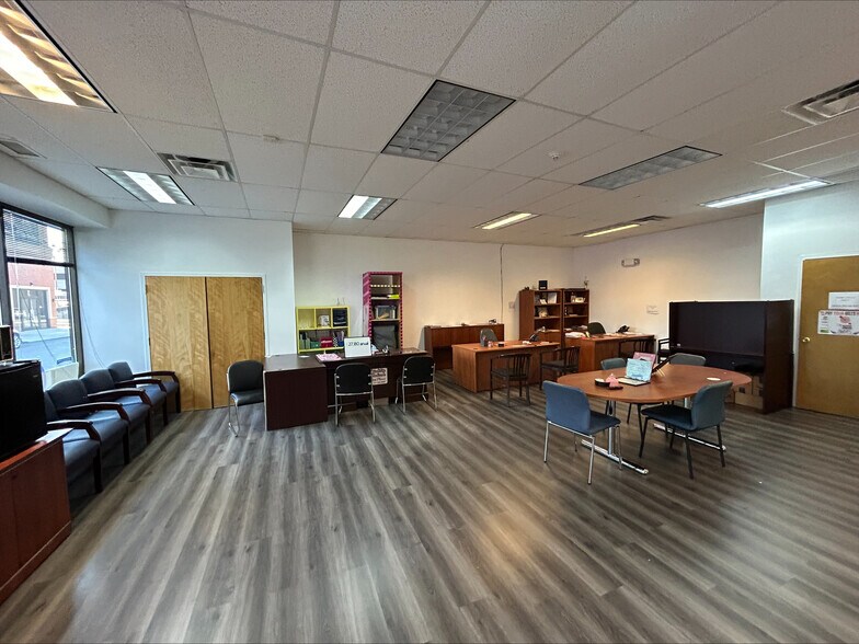 6 Bergen St, Hackensack, NJ to rent - Interior Photo - Image 3 of 6