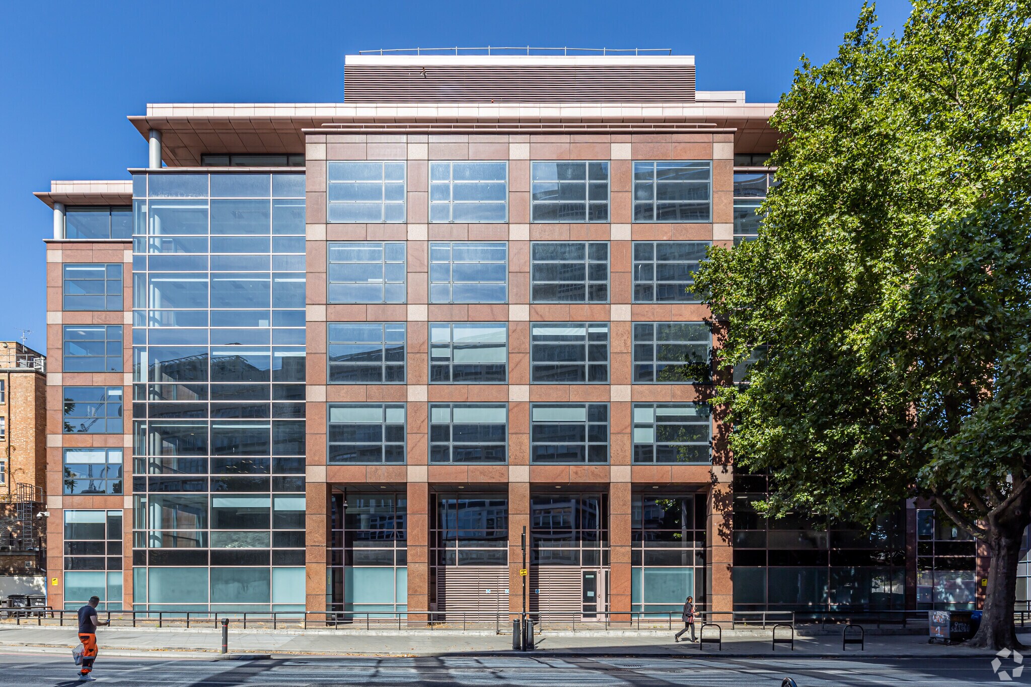 80 London Rd, London for sale Building Photo- Image 1 of 1