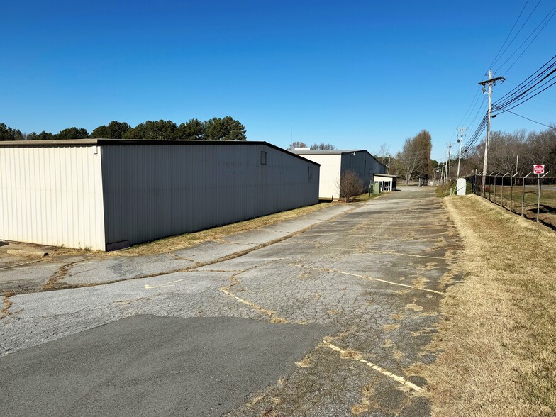 474 Old Hargrave Rd, Lexington, NC for rent - Building Photo - Image 2 of 5