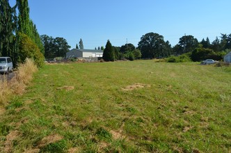 21270 NW West Union Rd, Hillsboro, OR for rent Building Photo- Image 1 of 3