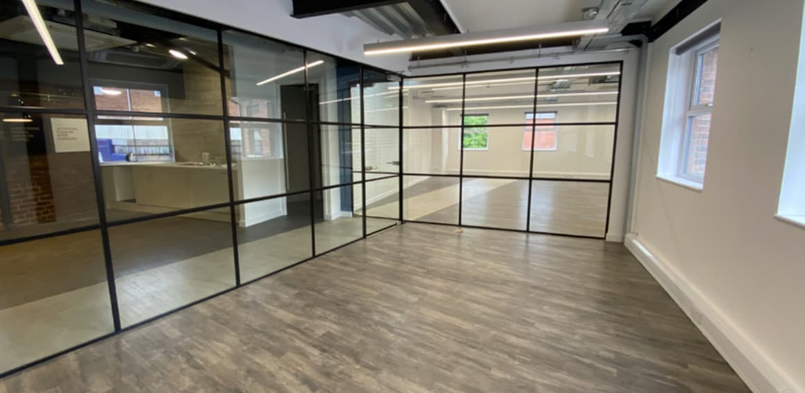 11 Station Rd, Wilmslow to rent Interior Photo- Image 1 of 3