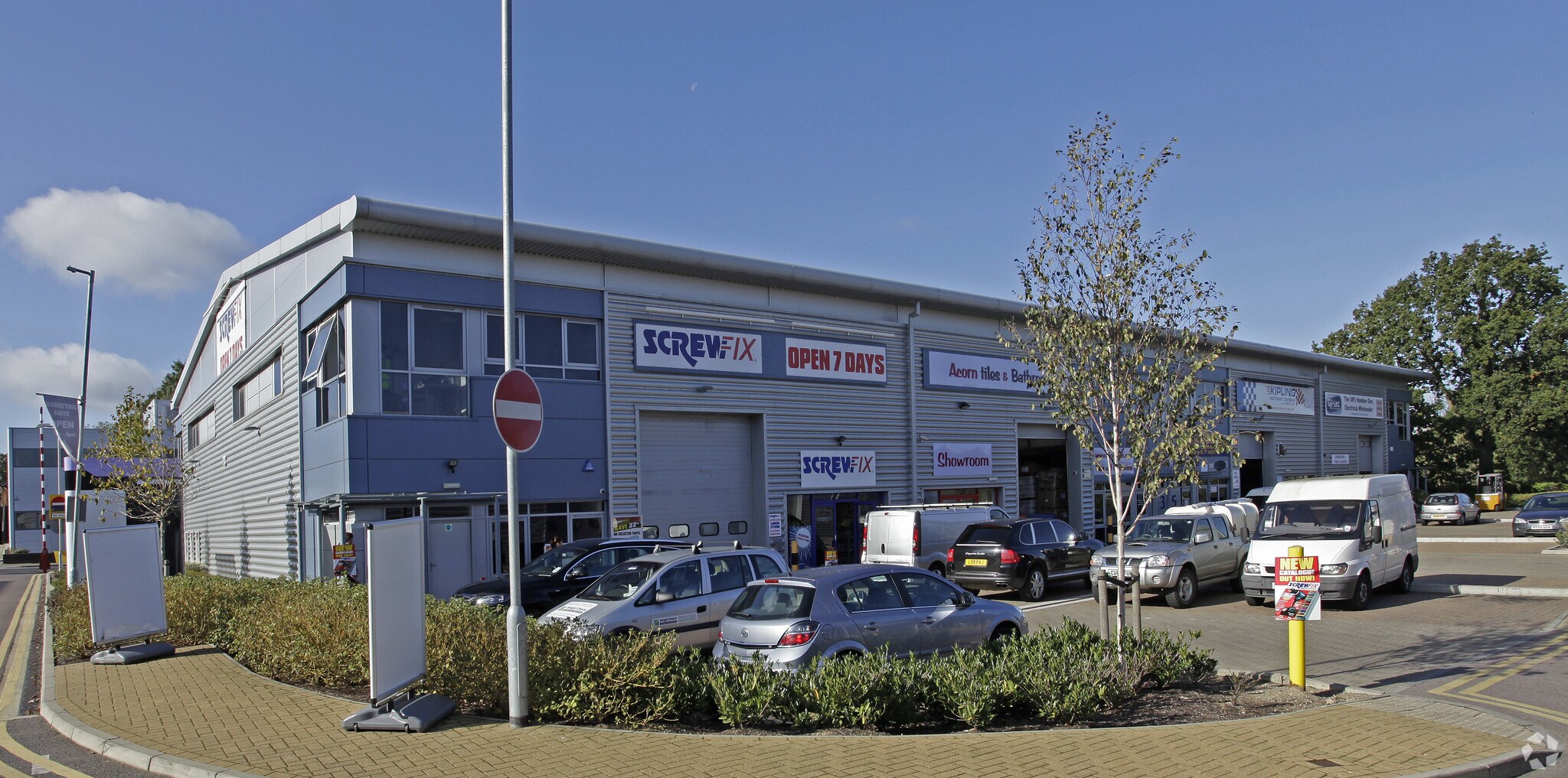 Swallowdale Ln, Hemel Hempstead for sale Primary Photo- Image 1 of 1