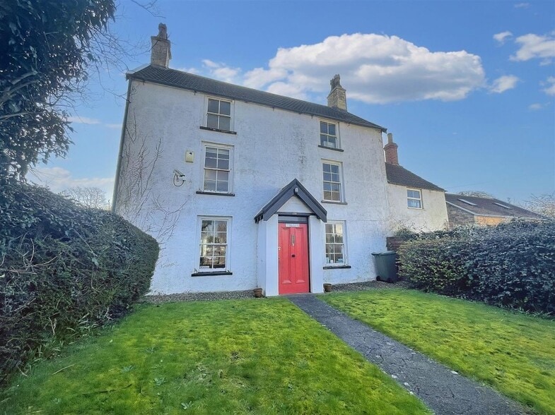 132 Station Rd, Yate for sale - Primary Photo - Image 1 of 1