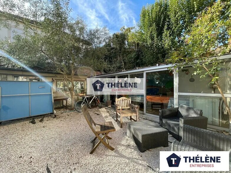 Office in Montpellier to rent - Primary Photo - Image 1 of 10