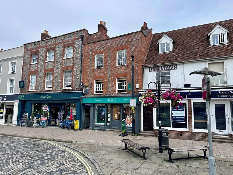 109 High St, Thame to rent - Building Photo - Image 2 of 6