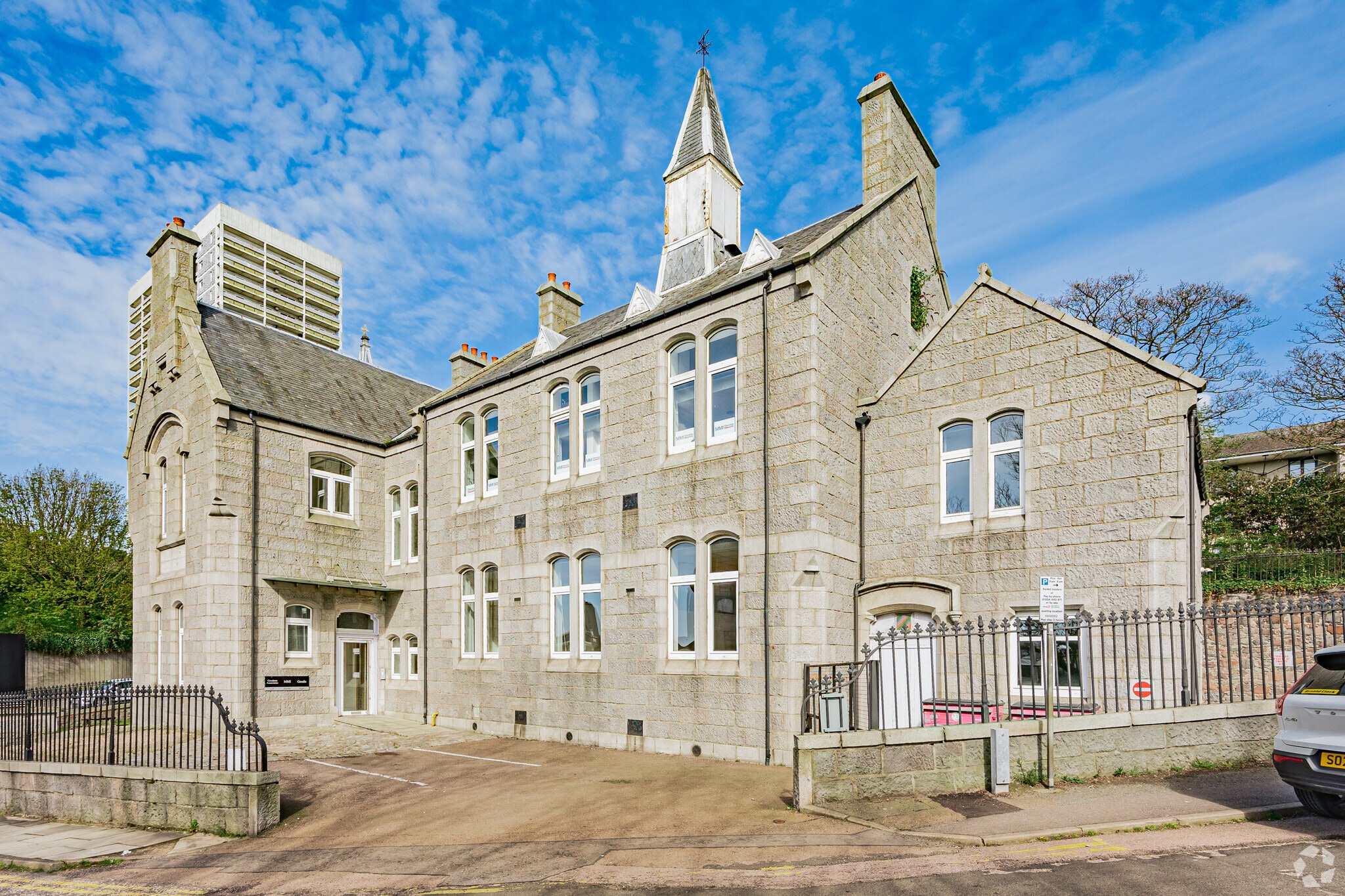 Commerce St, Aberdeen to rent Primary Photo- Image 1 of 10
