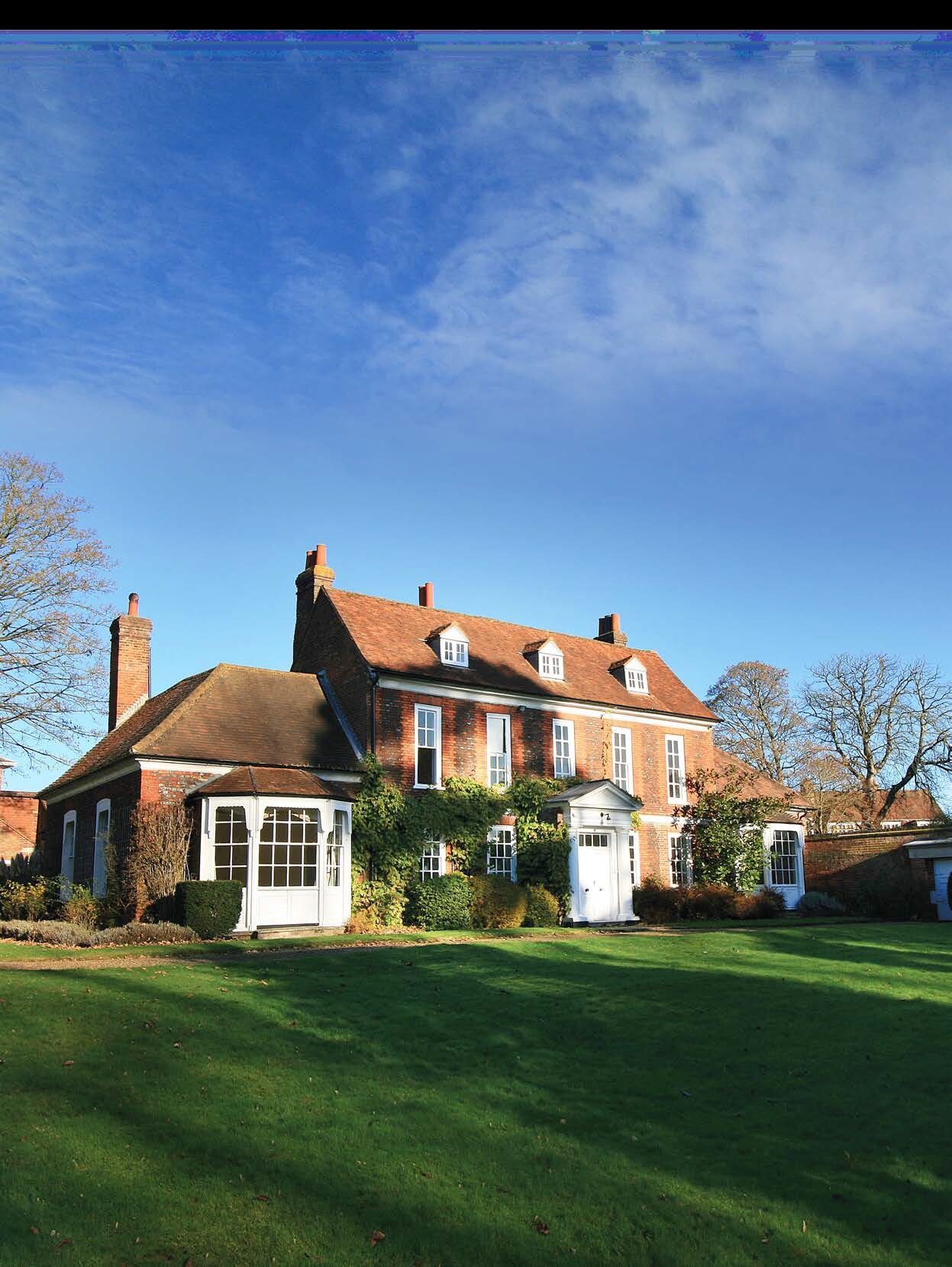 Windsor End, Beaconsfield for sale Primary Photo- Image 1 of 1