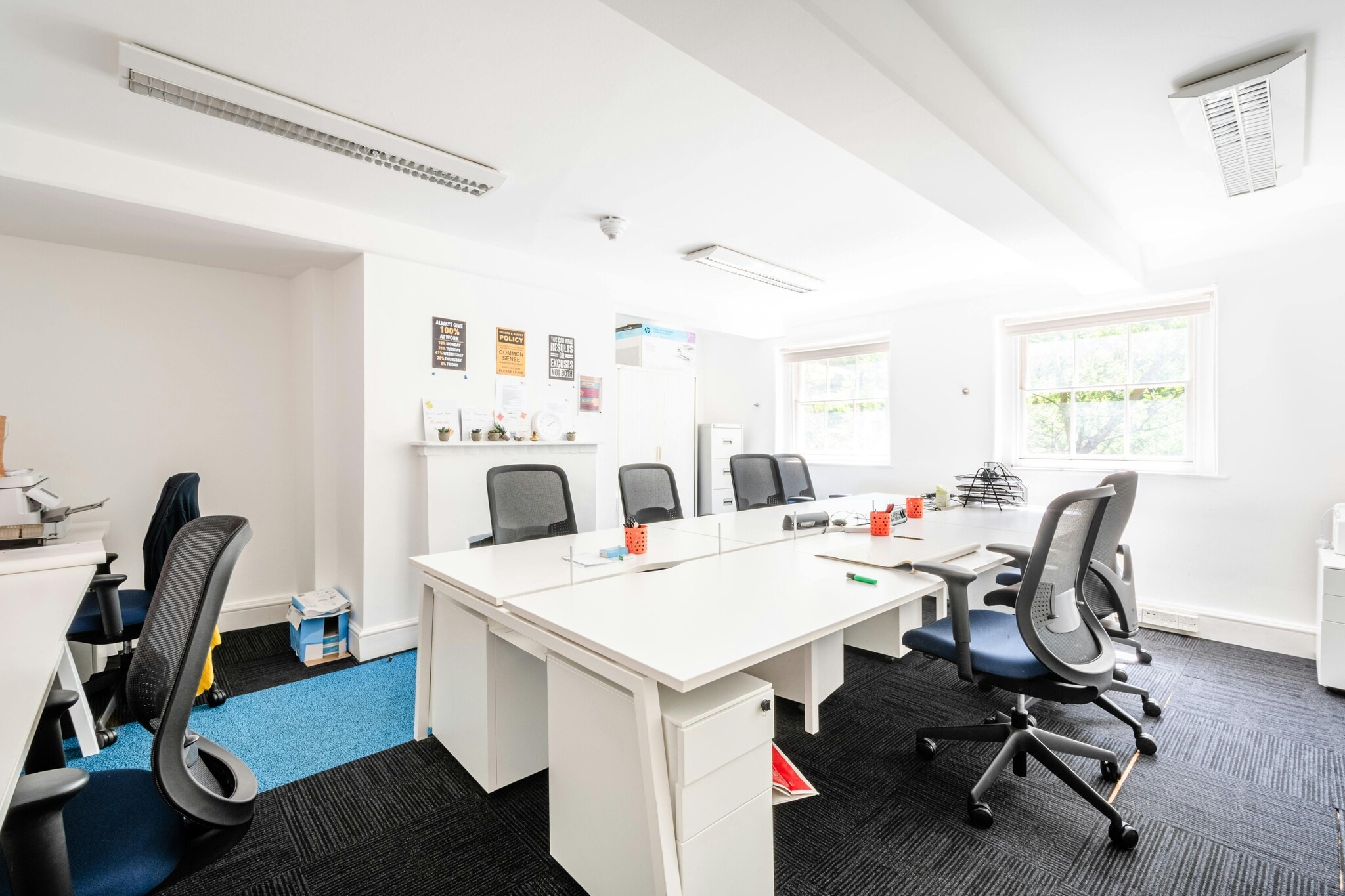13 Devonshire Sq, London to rent Interior Photo- Image 1 of 6