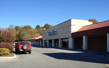 768 W Elk Ave, Elizabethton, TN for rent Building Photo- Image 1 of 2