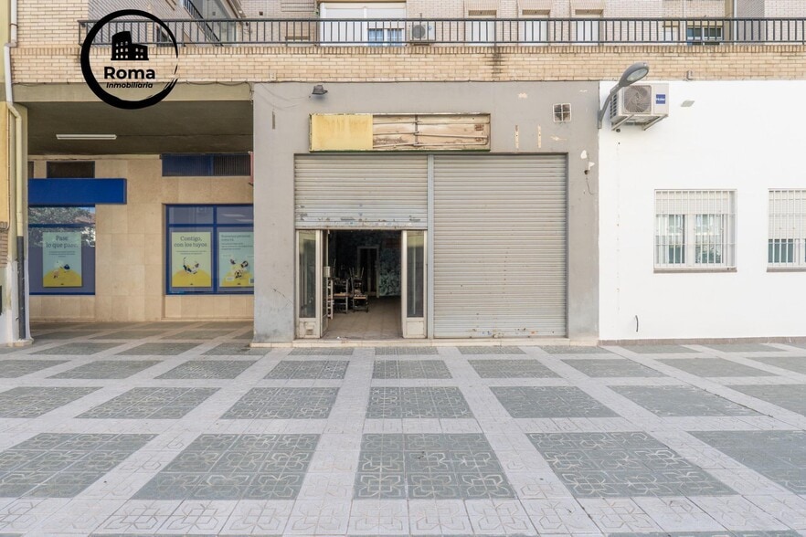 de Málaga, 73, Granada, Granada for sale - Building Photo - Image 3 of 35