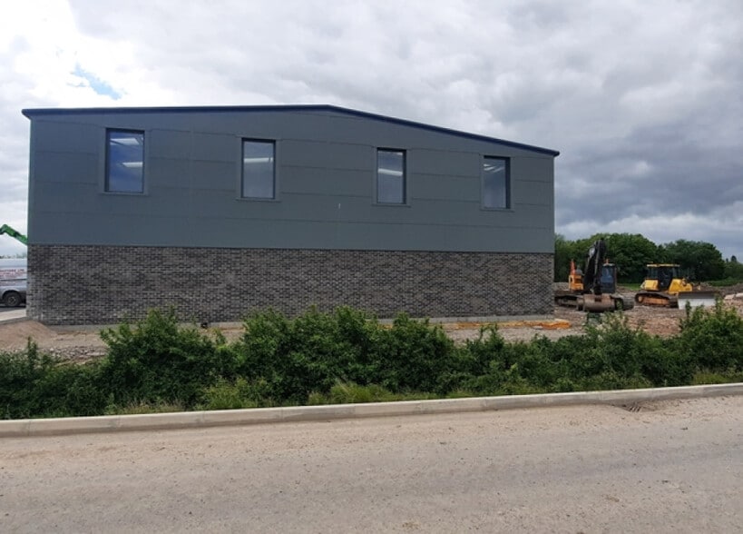 Bristol Rd, Highbridge to rent - Building Photo - Image 3 of 3