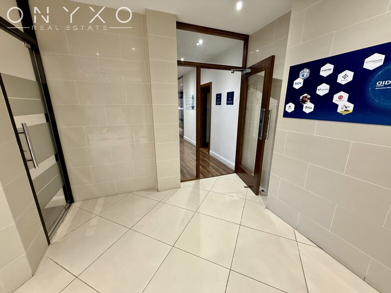 1390 Uxbridge Rd, Uxbridge for sale - Building Photo - Image 3 of 19