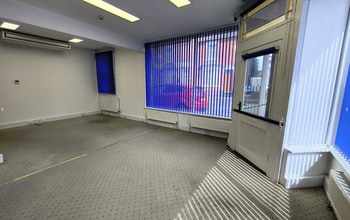 152 Offmore Rd, Kidderminster to rent Interior Photo- Image 2 of 10