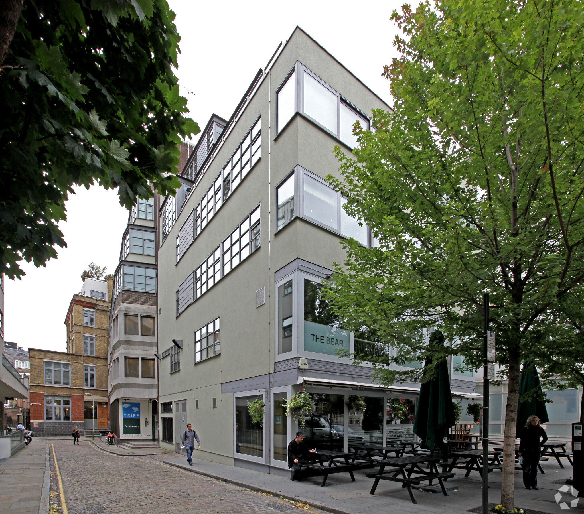 2-5 St Johns Sq, London for sale Primary Photo- Image 1 of 1