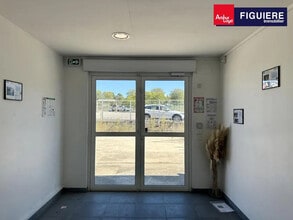 705 Avenue De L'Europe, Saint-Cannat to rent Building Photo- Image 1 of 2