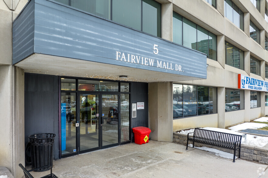 5 Fairview Mall Dr, Toronto, ON for rent - Building Photo - Image 3 of 5