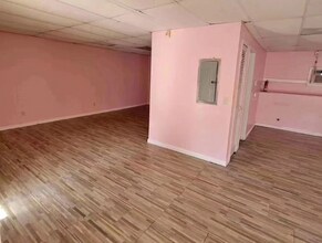 2523 Roosevelt Hwy, College Park, GA to rent Building Photo- Image 2 of 3