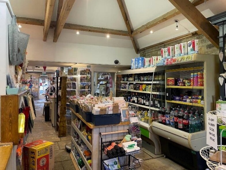 Market Pl, Hexham for sale - Interior Photo - Image 2 of 4