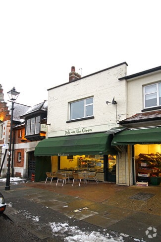 More details for 251 Hoppers Rd, London - Retail for Rent