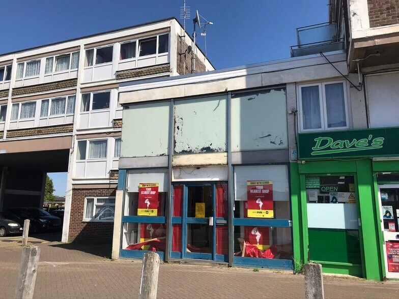 16 Roseberry Ave, Benfleet to rent - Building Photo - Image 3 of 3