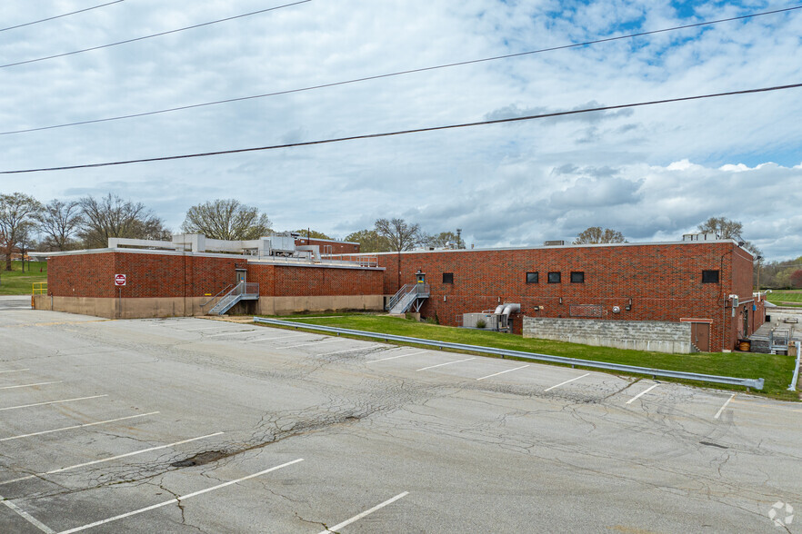 984 Centre Rd, Wilmington, DE for rent - Building Photo - Image 2 of 6