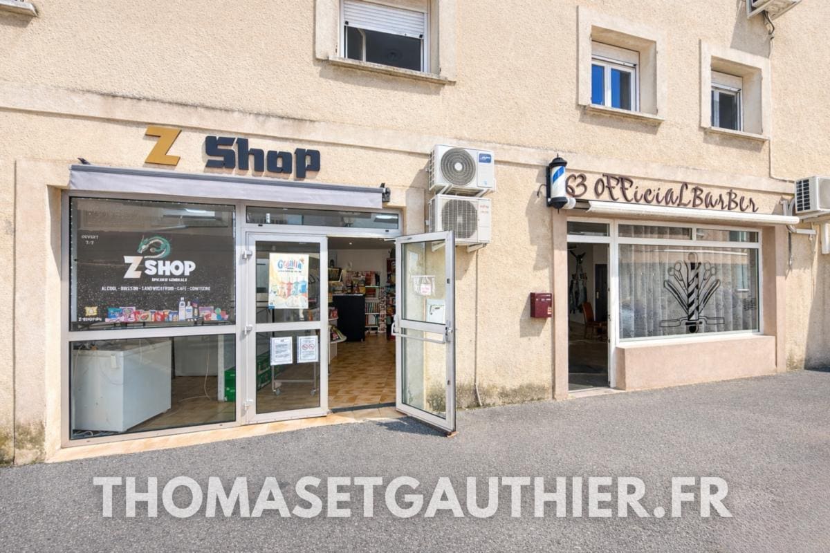 Retail in Le Pontet for sale Building Photo- Image 1 of 6
