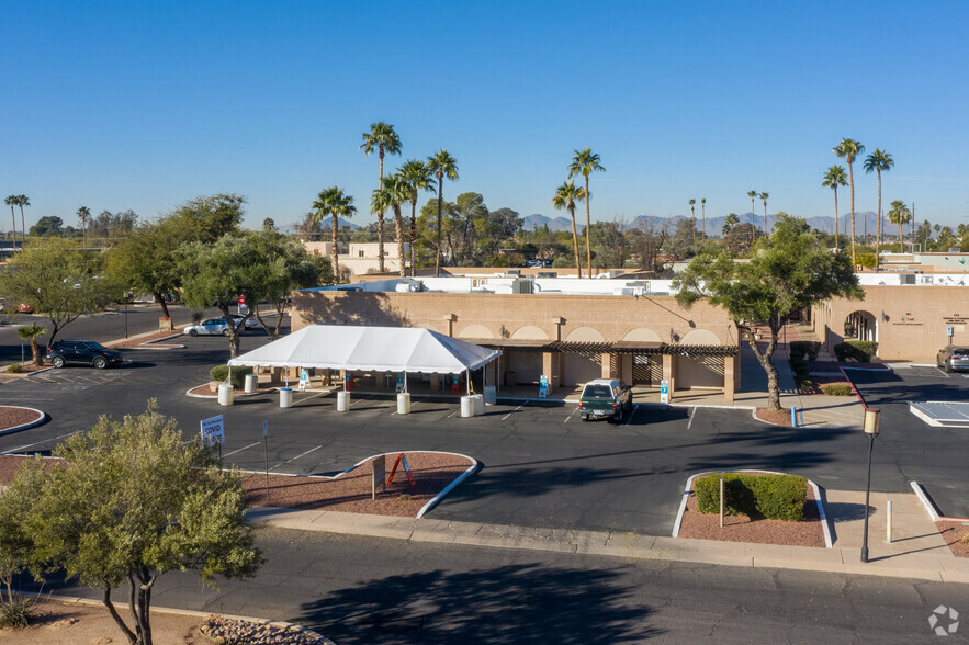 2355 N Ferguson Ave, Tucson, AZ for rent - Building Photo - Image 1 of 3