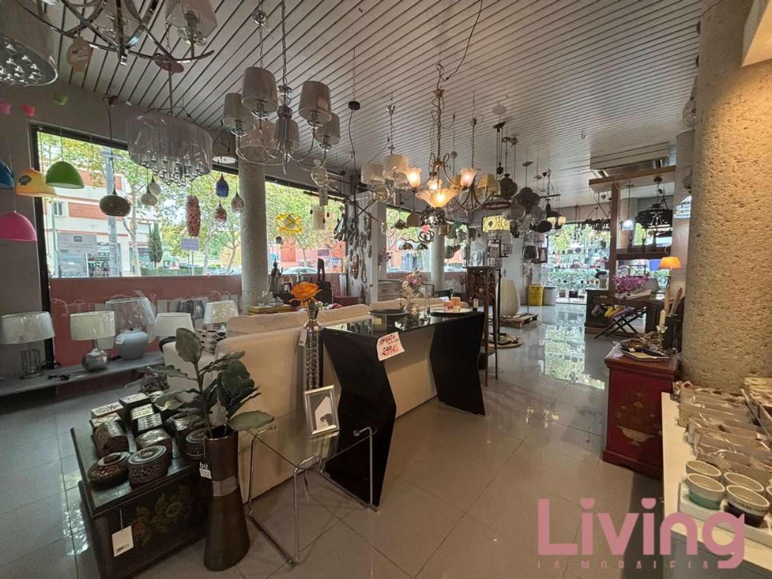 Retail in Alcalá de Henares, Madrid to rent Interior Photo- Image 1 of 10