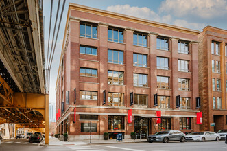 720 N Franklin St, Chicago, IL for rent Building Photo- Image 1 of 25