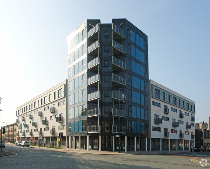 Stretford Rd, Manchester for sale - Primary Photo - Image 1 of 1