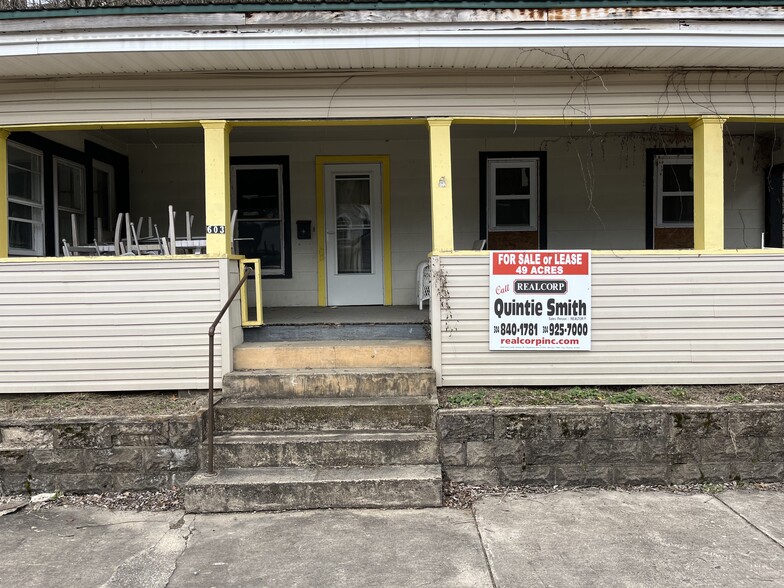 603 Main St, Sutton, WV for rent - Building Photo - Image 1 of 6