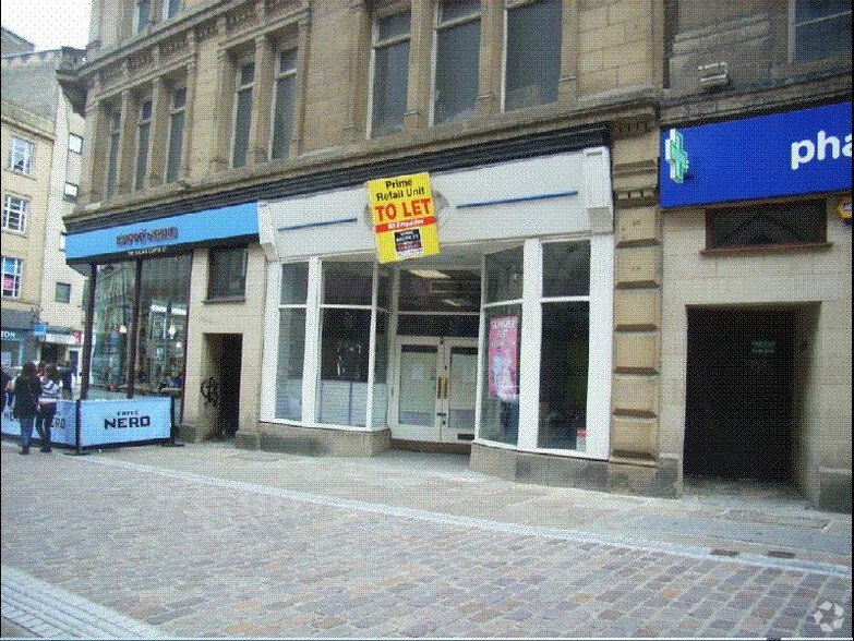 Market St, Bradford for rent - Other - Image 2 of 12