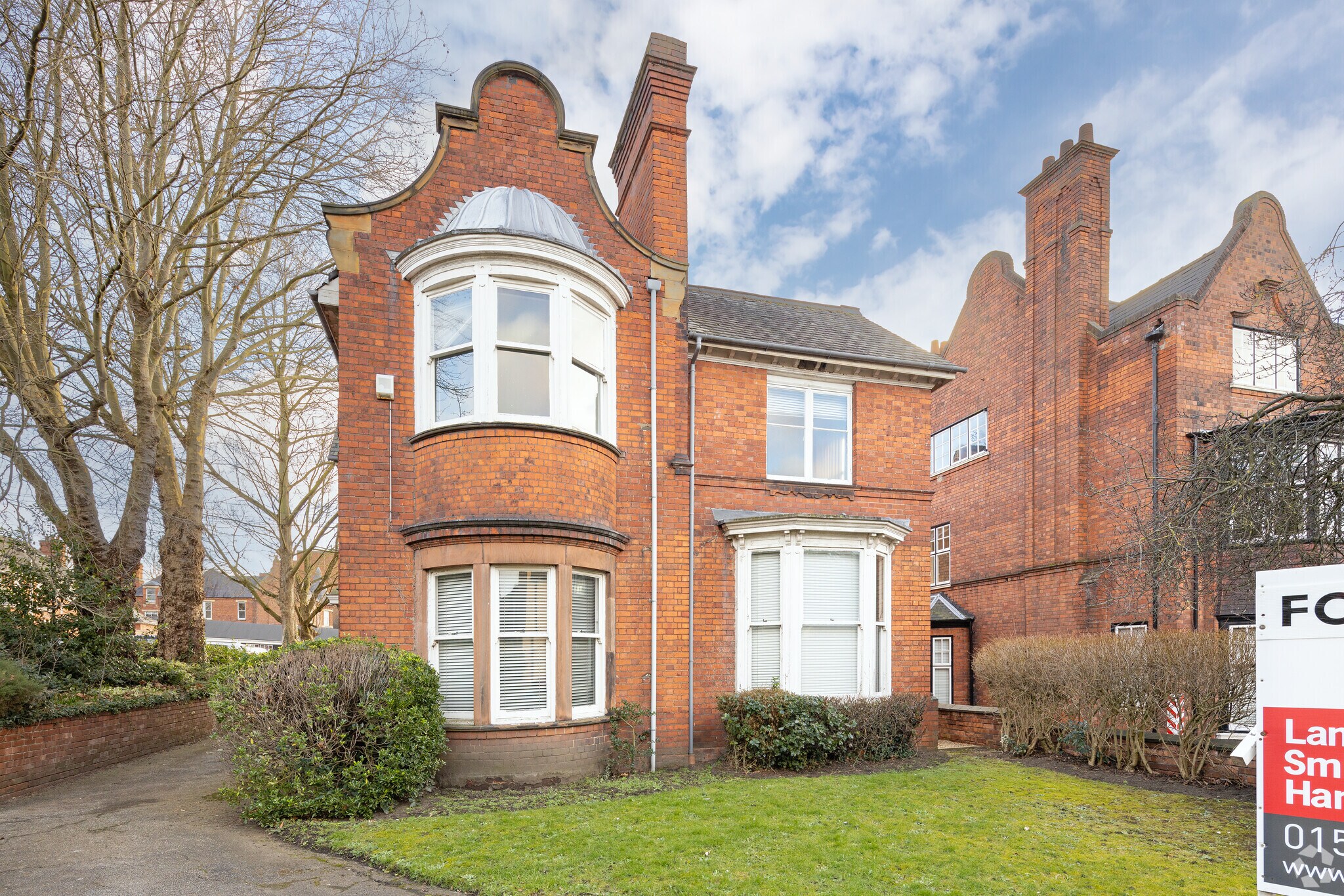 13 The Ave, Lincoln for sale Primary Photo- Image 1 of 1