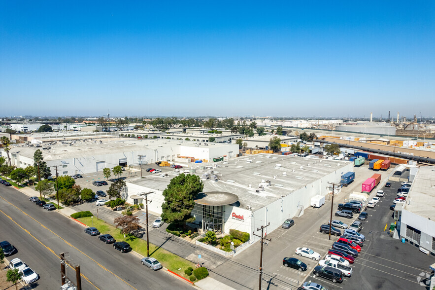 2715-2815 Columbia St, Torrance, CA for sale - Building Photo - Image 1 of 1