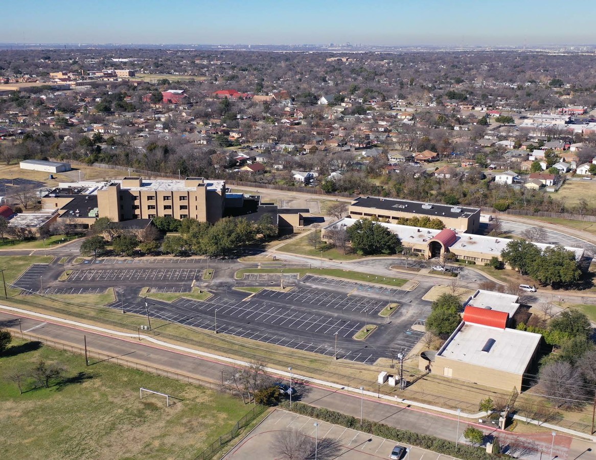 2929 S Hampton Rd, Dallas 75224 | LoopNet UK