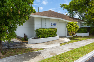 16695 NE 10th Ave, North Miami Beach, FL for sale Building Photo- Image 1 of 1