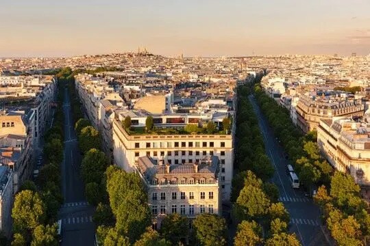 Retail in Paris to rent Building Photo- Image 1 of 5