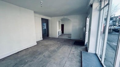 Market Hl, Framlingham to rent Interior Photo- Image 1 of 5