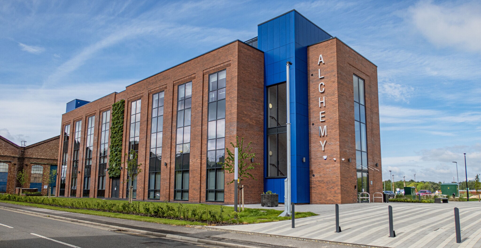 Poplar Av, Lincoln to rent Building Photo- Image 1 of 7