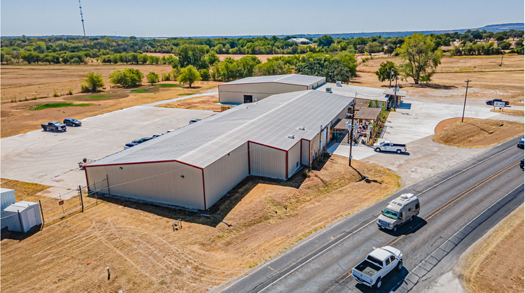 1301 Weatherford Hwy, Granbury, TX for sale - Building Photo - Image 2 of 22