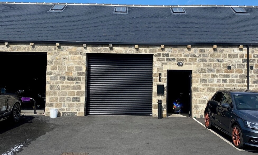 Kirk Ln, Yeadon to rent - Primary Photo - Image 1 of 1