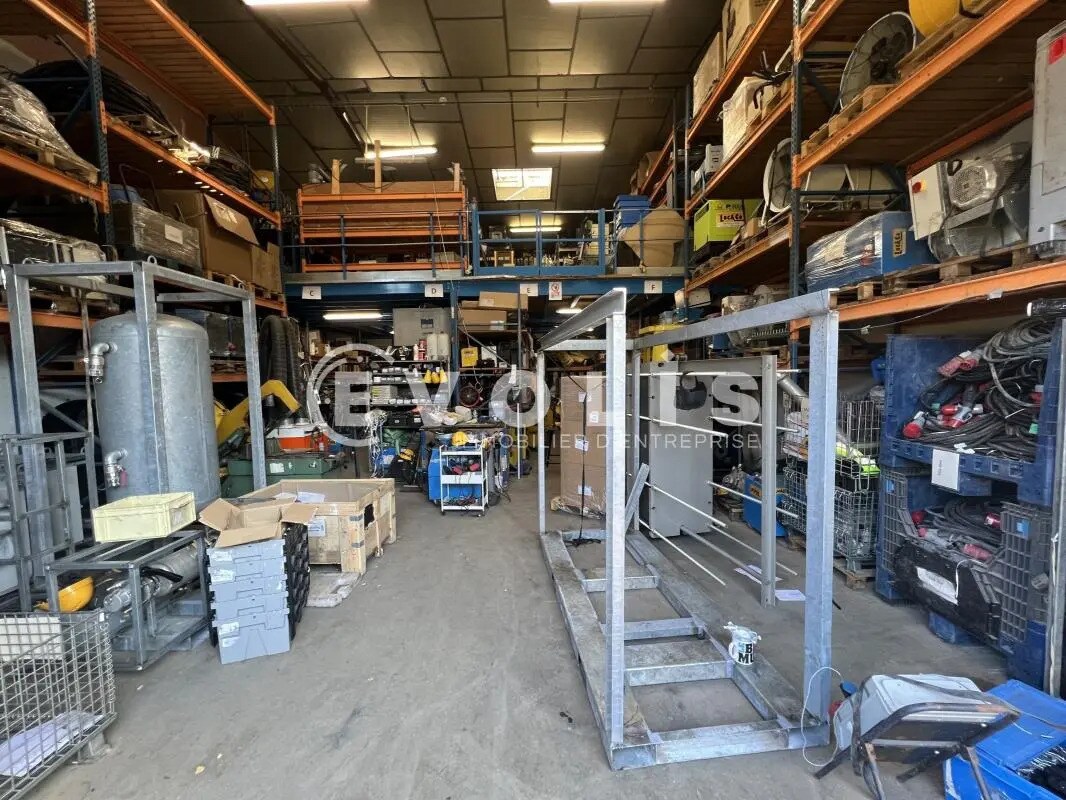 Light Industrial in Champigny-sur-Marne for sale Interior Photo- Image 1 of 19