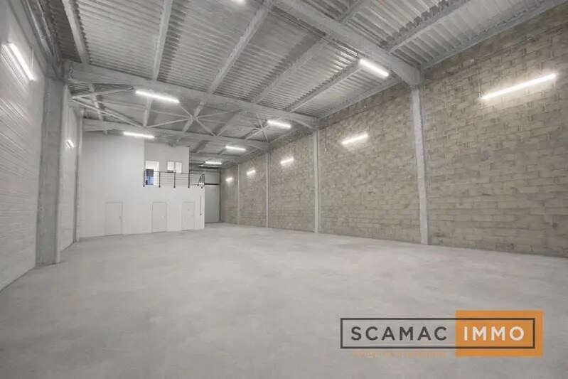 Industrial in Villeneuve-Saint-Georges to rent - Interior Photo - Image 3 of 13