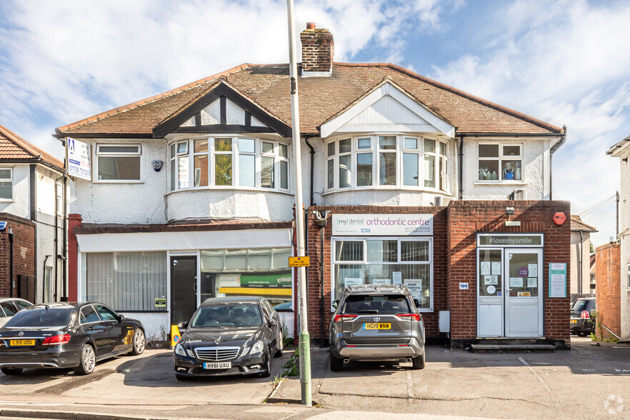 193 South St, Romford for rent - Primary Photo - Image 1 of 1