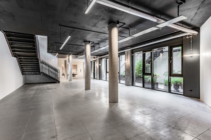 750-756 Harrow Rd, London to rent - Building Photo - Image 1 of 13