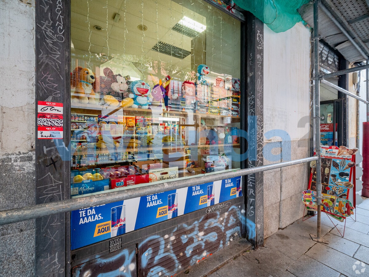 Madrid, MAD 28004 -  -  - Interior Photo - Image 1 of 17