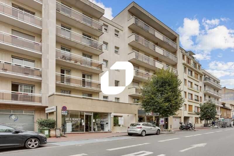 84 Avenue Jean Jaurés, Clamart to rent - Building Photo - Image 1 of 11