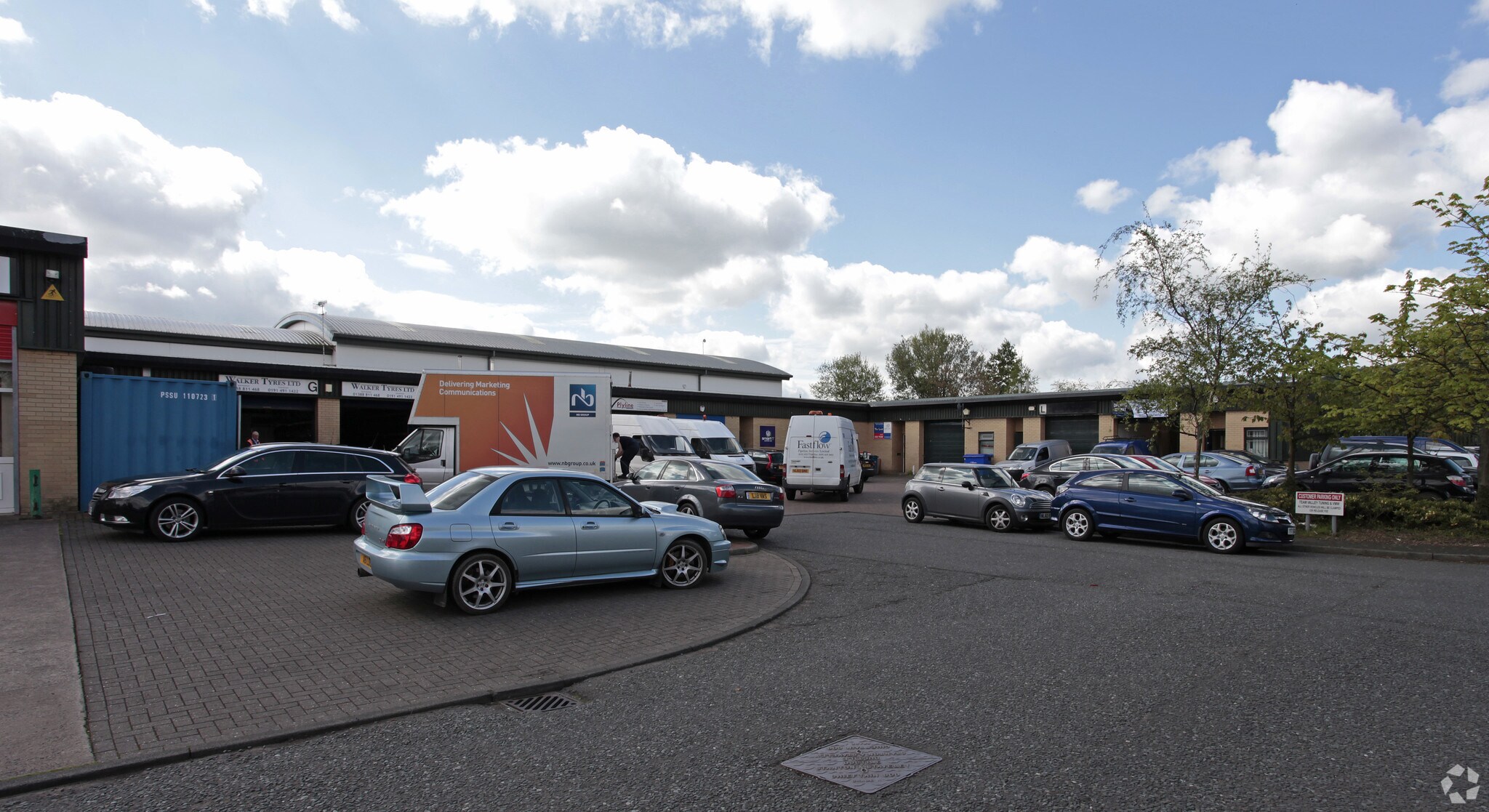 320G-320M Mayoral Way, Gateshead for sale Primary Photo- Image 1 of 1