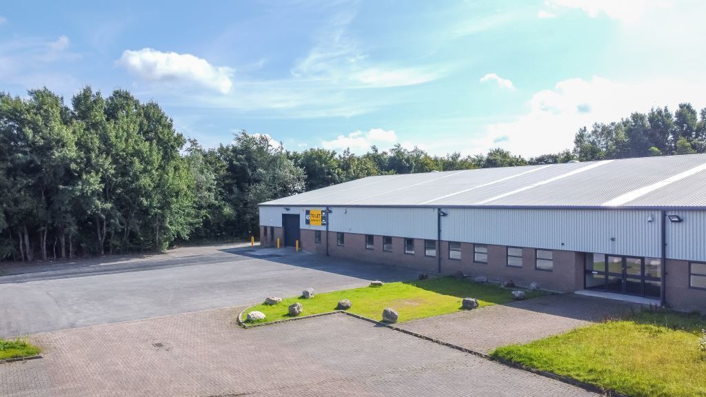 Medomsley Rd, Consett to rent Building Photo- Image 1 of 6