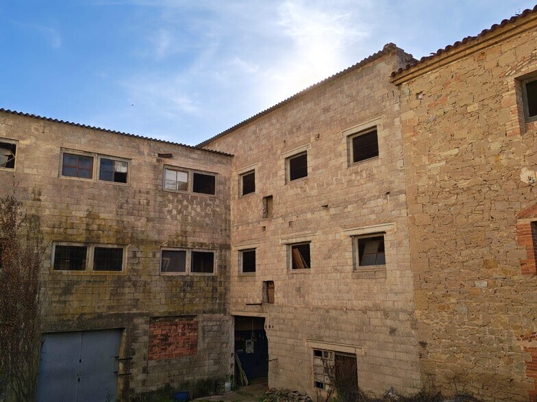 Industrial in Monistrol de Montserrat, Barcelona for sale - Building Photo - Image 3 of 46